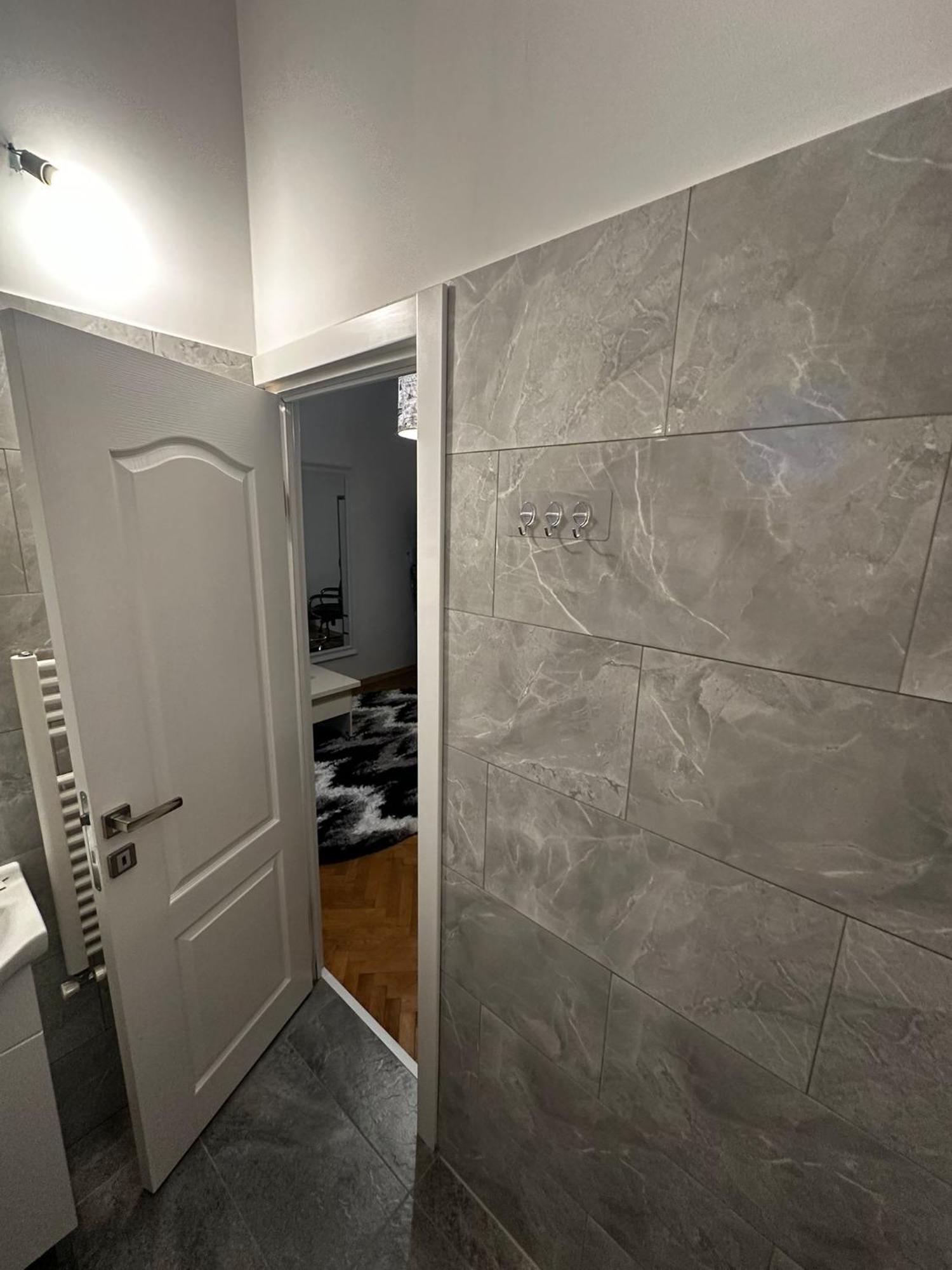 Apartment Popi 1 *